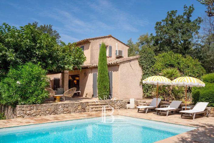 Image No.1-Maison de 5 chambres à vendre à Grimaud