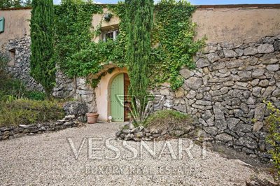 1 - Le Bar-sur-Loup, House