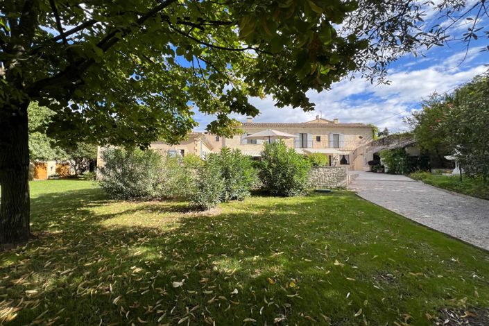 Image No.1-Maison de 4 chambres à vendre à Uzès