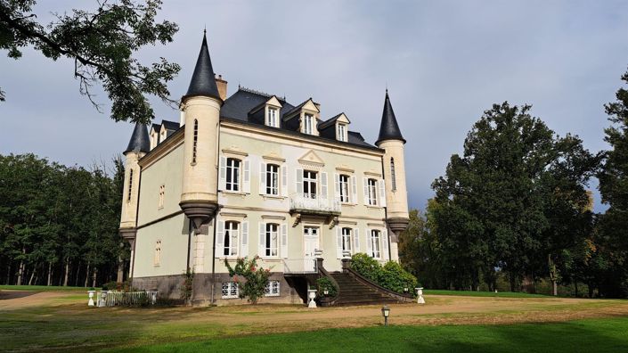 Image No.1-Propriété de 7 chambres à vendre à Commentry