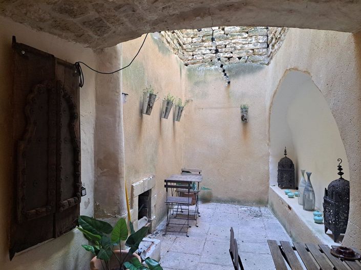 Image No.1-4 Bed House for sale