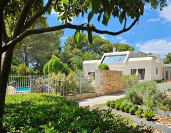 1 - Nîmes, House