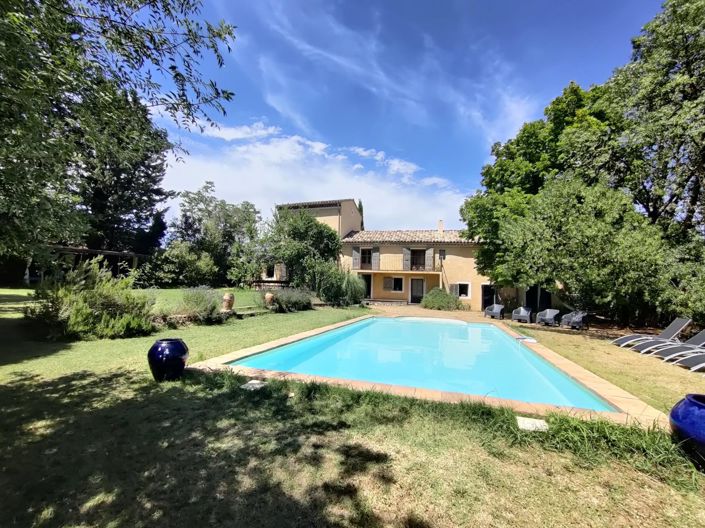 Image No.1-6 Bed House for sale