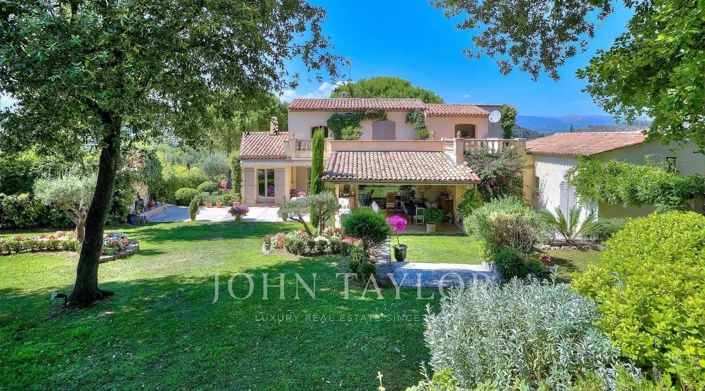 Image No.1-4 Bed House for sale