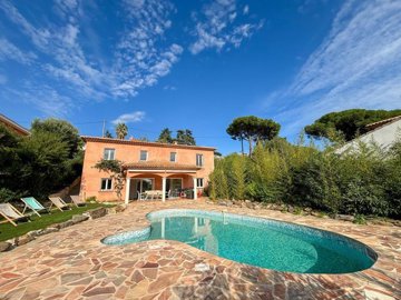 1 - Cavalaire-sur-Mer, House