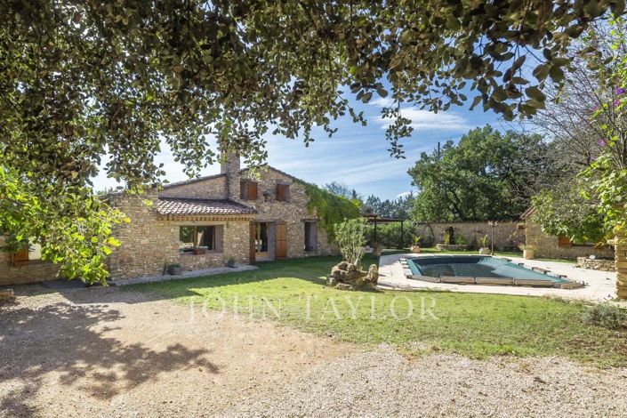 Image No.1-10 Bed House for sale
