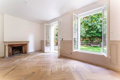 1 - Saint-Germain-en-Laye, House