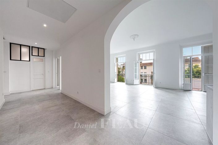 Image No.1-3 Bed Apartment for sale