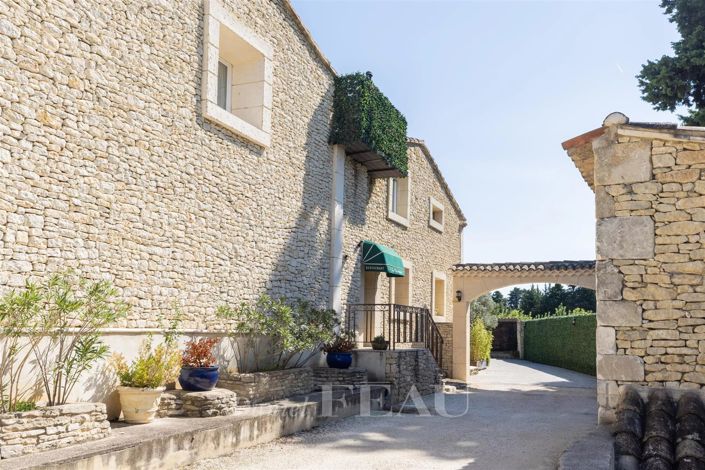Image No.1-9 Bed House for sale