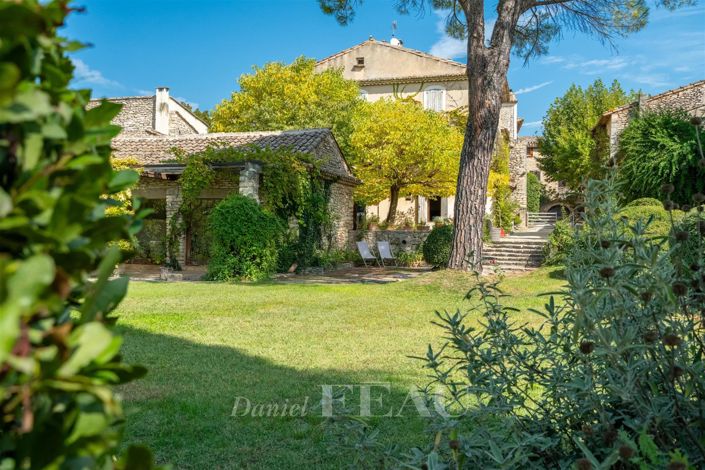 Image No.1-6 Bed House for sale
