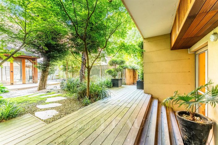 Image No.1-4 Bed Apartment for sale