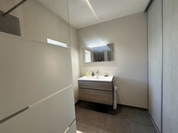 az8jgx1jzohvb19k15
