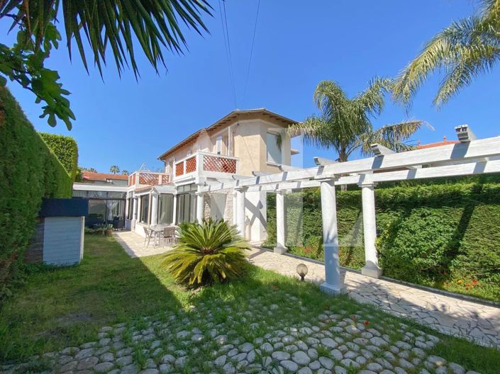 Image No.1-Appartement à vendre à Golfe Juan