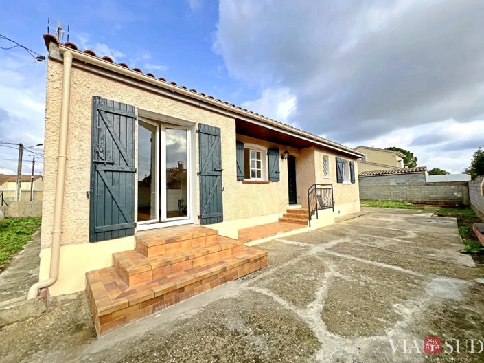 Image No.1-3 Bed House for sale