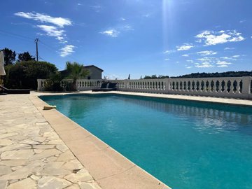 1 - Vallauris, House