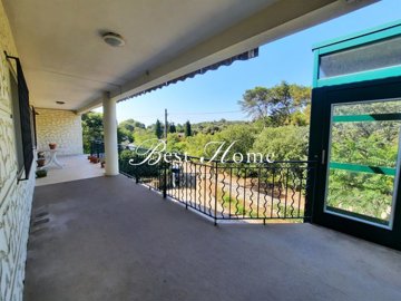1 - Nîmes, Apartment