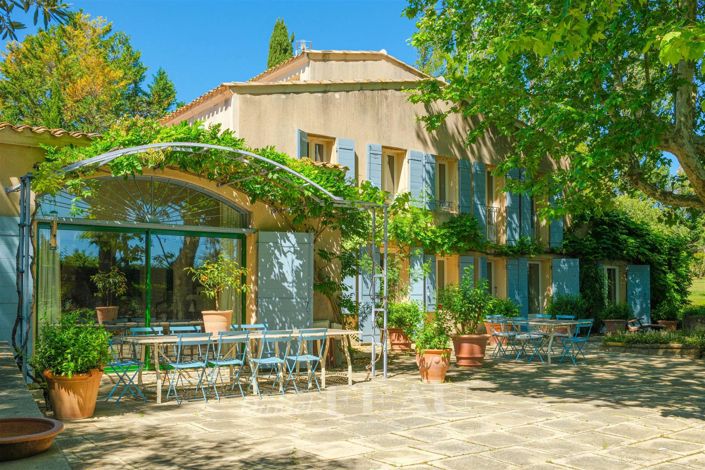 Image No.1-5 Bed House for sale