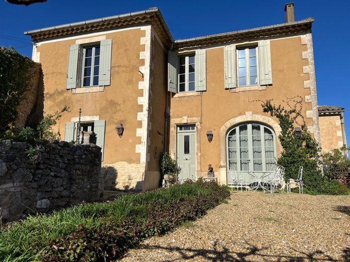 Image No.1-3 Bed House for sale