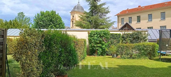 Image No.1-4 Bed Apartment for sale