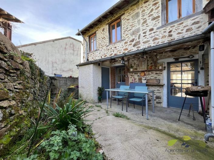 Image No.1-4 Bed House for sale