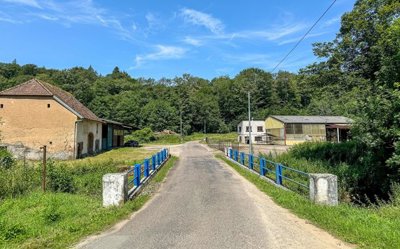 1 - Franche-Comté, Maison