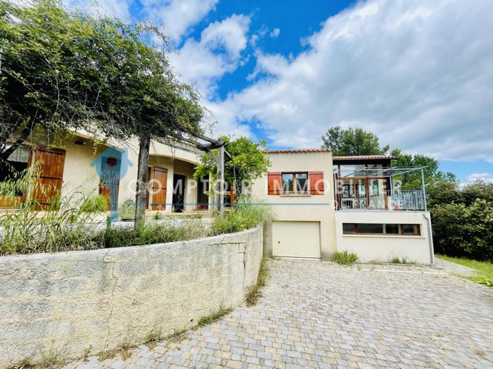Image No.1-3 Bed House for sale