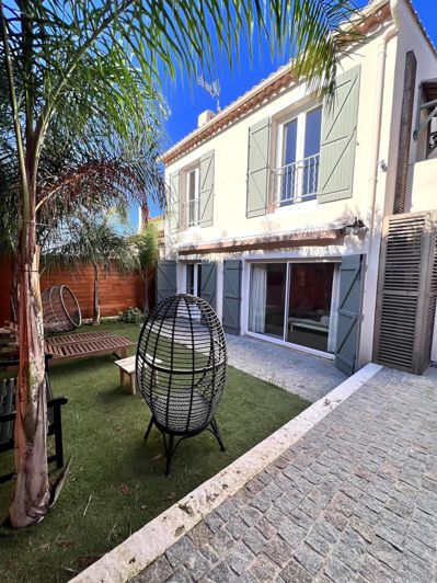 Image No.1-4 Bed House for sale