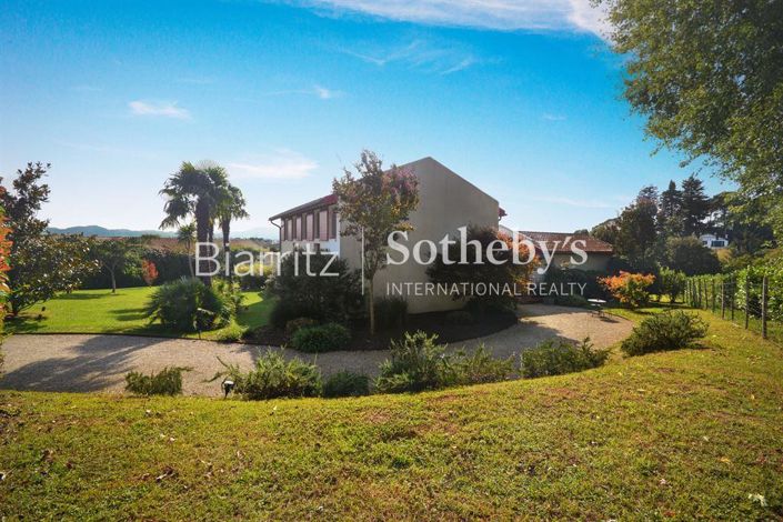 Image No.1-3 Bed Property for sale