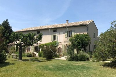 1 - L'Isle-sur-la-Sorgue, House