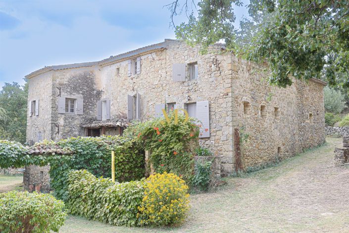 Image No.1-Maison de 6 chambres à vendre à Simiane-la-Rotonde