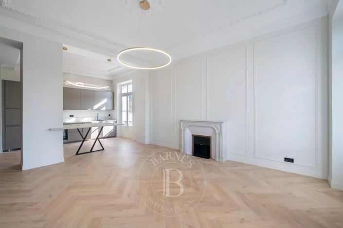 Image No.1-3 Bed Apartment for sale