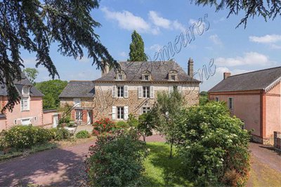 1 - Montauban-de-Bretagne, Maison