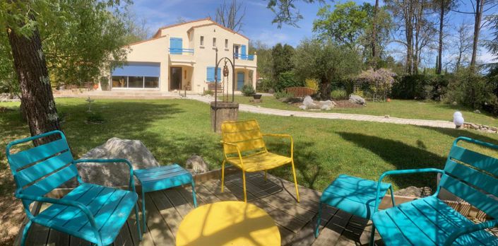 Image No.1-5 Bed House for sale