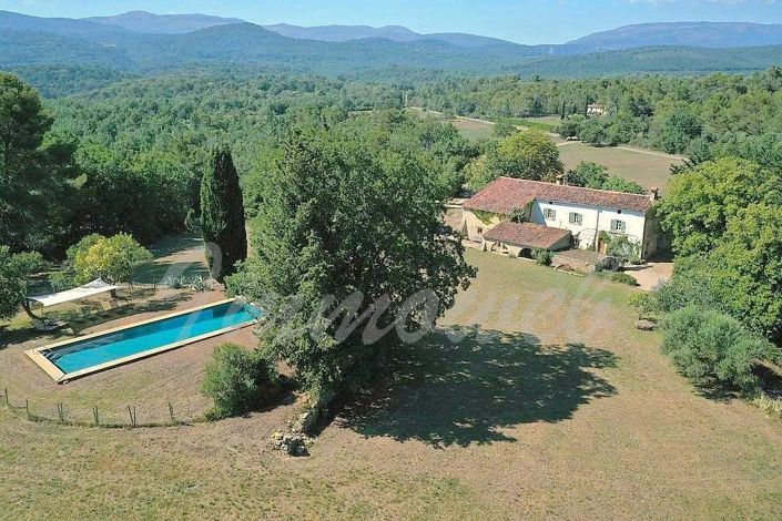 Image No.1-6 Bed House for sale