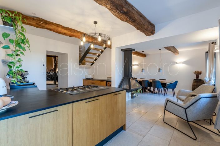 Image No.1-3 Bed House for sale