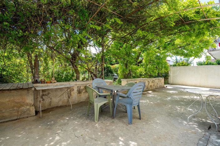 Image No.1-3 Bed House for sale