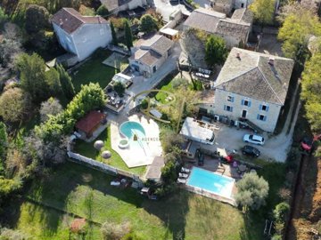 1 - Ruoms, Maison