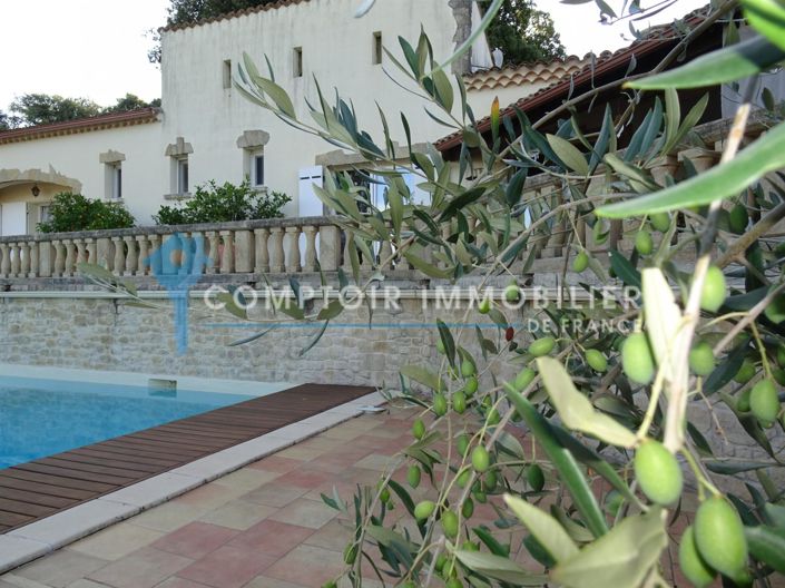 Image No.1-5 Bed House for sale