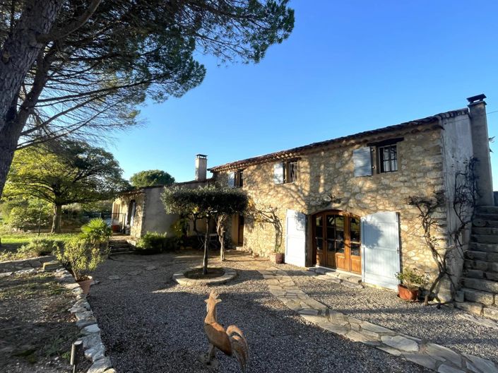 Image No.1-4 Bed House for sale