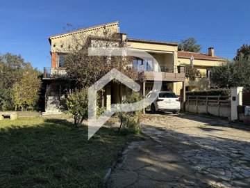 1 - Le Pontet, Maison