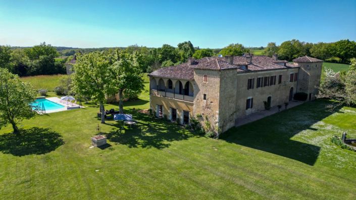 Image No.1-Propriété de 10 chambres à vendre à Lectoure