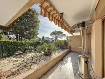 1 - Le Cannet, Apartment