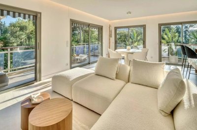 1 - Cannes, Apartment