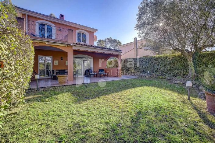 Image No.1-Maison de 2 chambres à vendre à Mougins