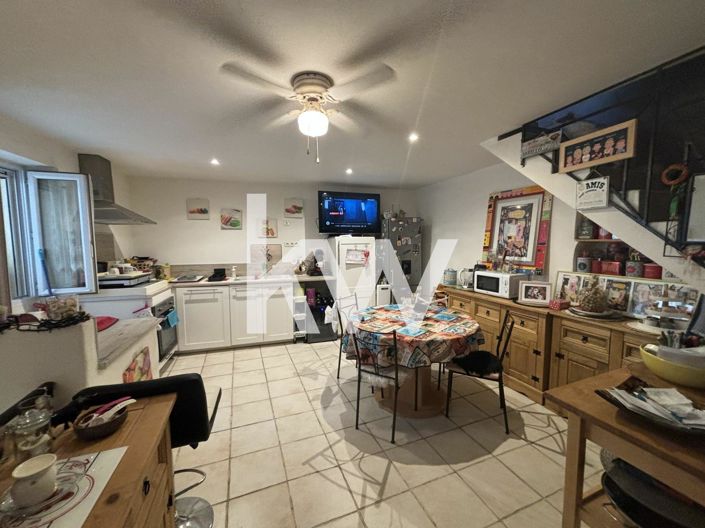 Image No.1-3 Bed House for sale
