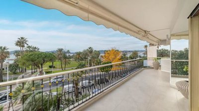 1 - Cannes, Apartment