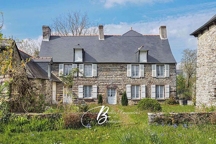 Image No.1-7 Bed Property for sale