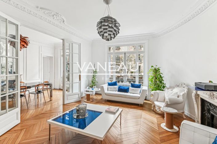 Image No.1-4 Bed Apartment for sale