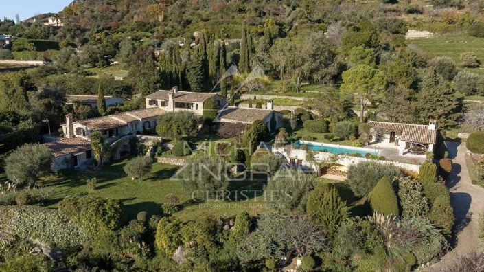Image No.1-6 Bed House for sale