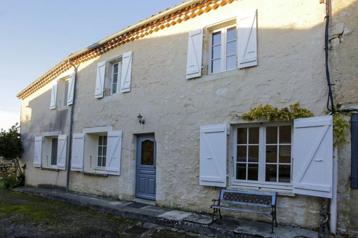 Image No.1-Maison de 2 chambres à vendre à Castéra-Verduzan